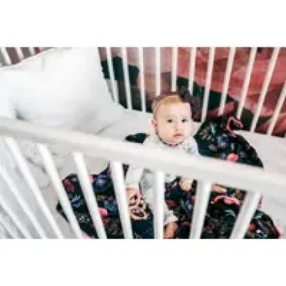 Cuddle Blanket - Posies - Picture 3 of 4